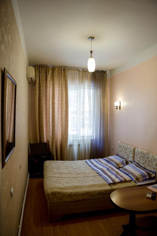 Hotel Mini Yerevan Exterior photo